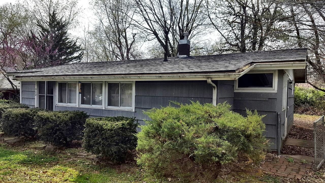 212 S Emerald Ln - Photo 2 of 12