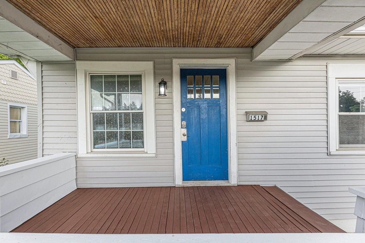 1517 S State St - Photo 5 of 34