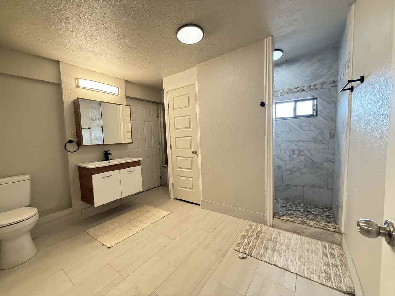 3100 Thomas Ave #1 - Photo 4 of 4