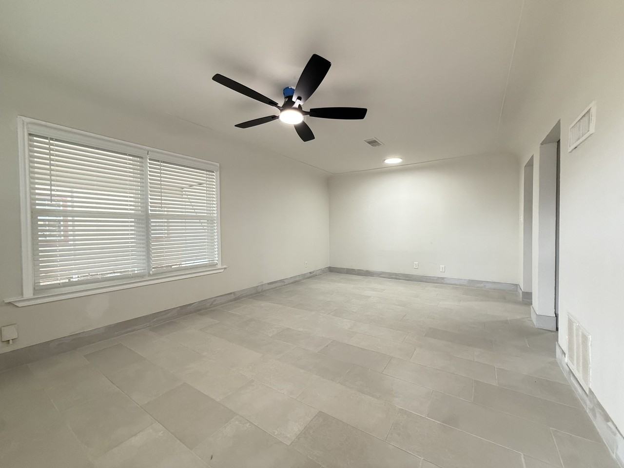 3100 Thomas Avenue B - 3100 Thomas Ave - Photo 2 of 10