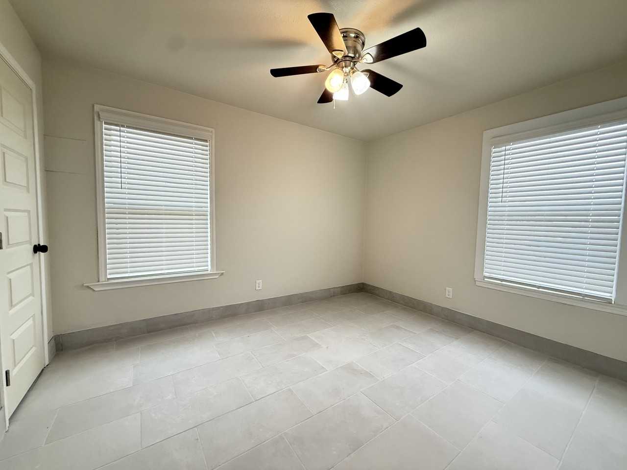 3100 Thomas Avenue B - 3100 Thomas Ave - Photo 4 of 10