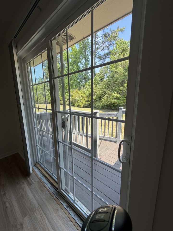 112 Longwood LaneUnit B #B - Photo 4 of 19