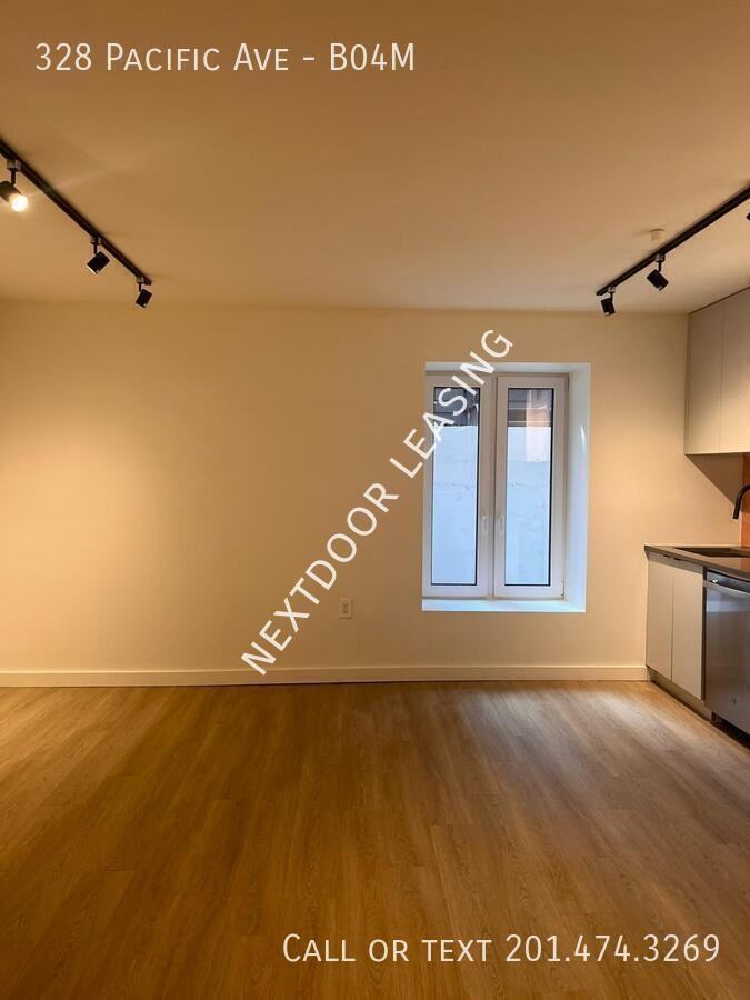 328 Pacific Ave #B04M - Photo 5 of 37