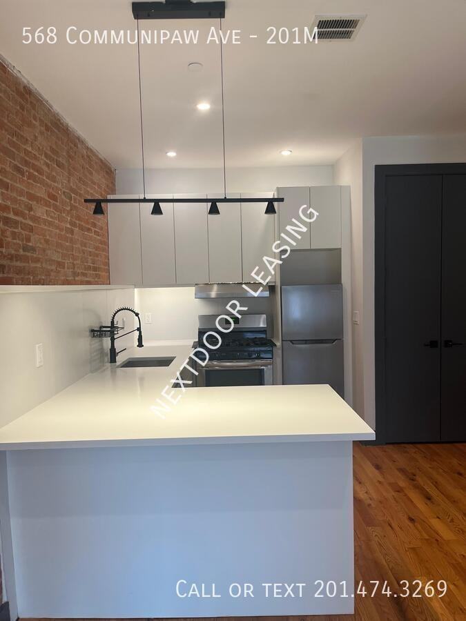 568 Communipaw Ave #201M