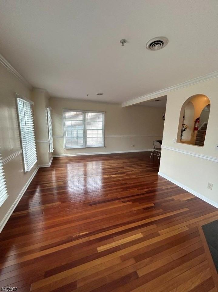 91 Roseland Ave #A8 - Photo 4 of 34