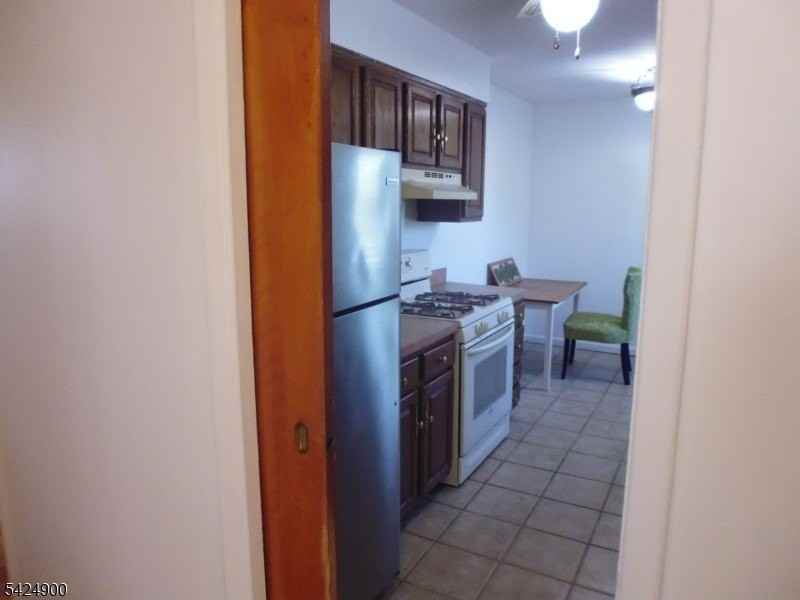 55 Schuyler Ave #6 - Photo 7 of 15