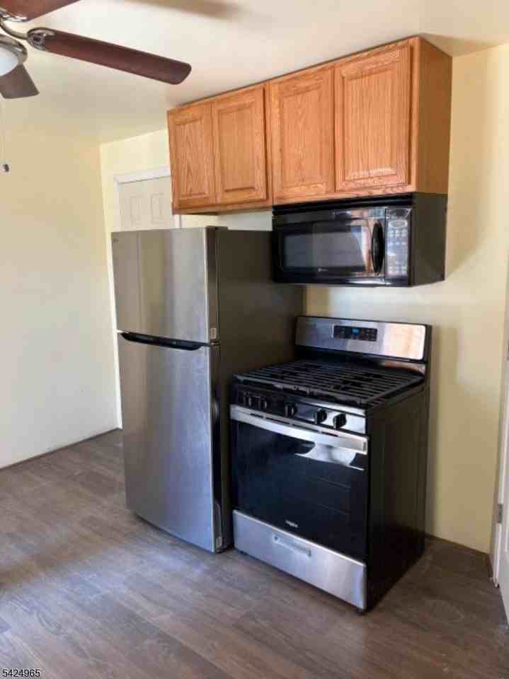 7 Filmore St #2 - Photo 4 of 14