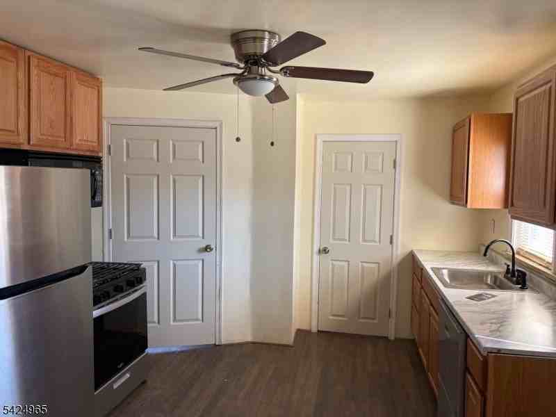 7 Filmore St #2 - Photo 6 of 14