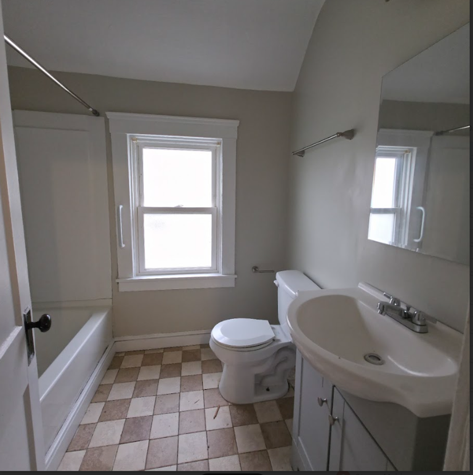 3372 W 86th St - Photo 5 of 16