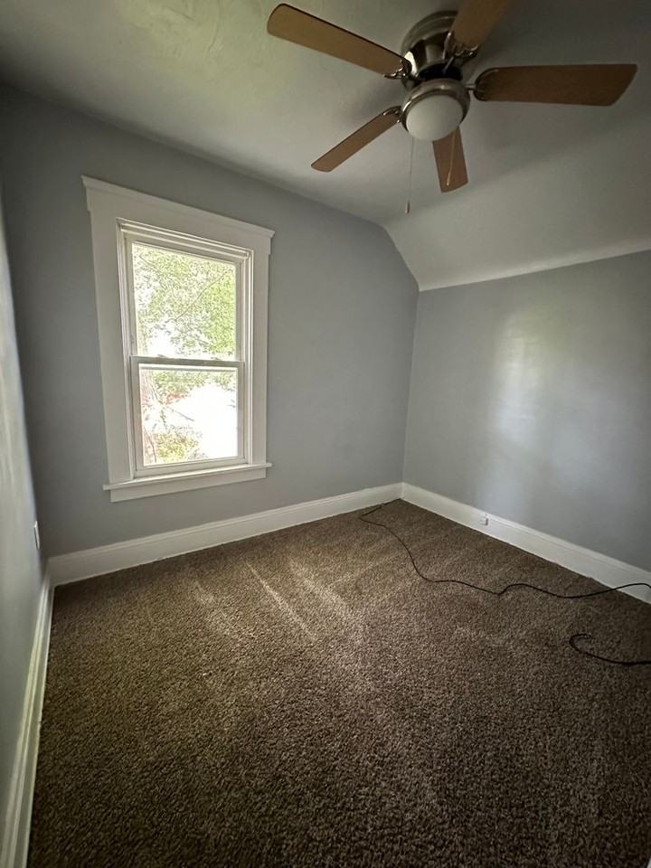 3372 W 86th St - Photo 6 of 16