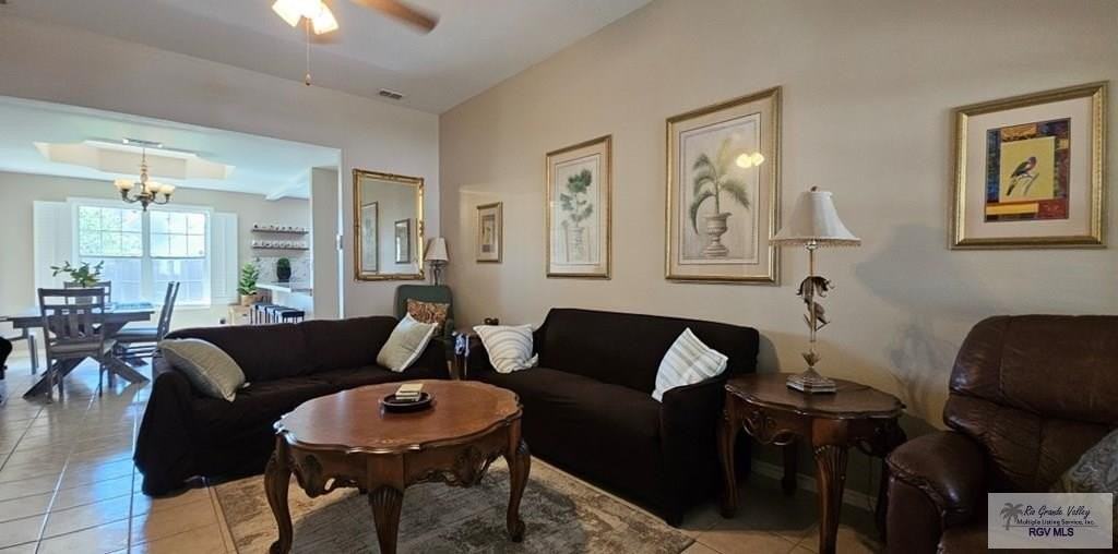 4951 Daffodil Dr - Photo 3 of 18