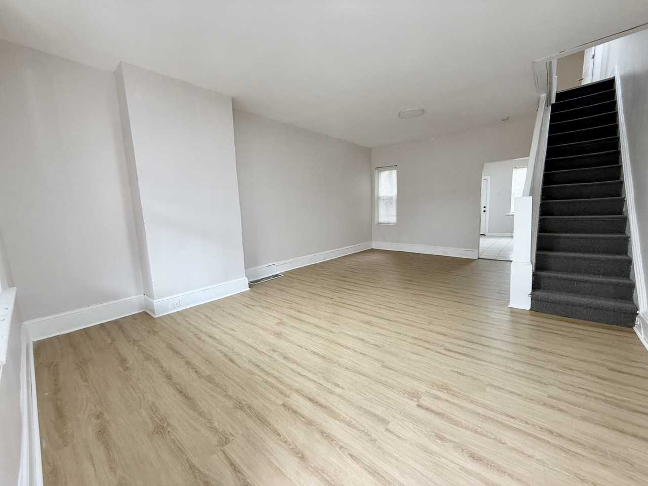 4511 N Colorado St - Photo 6 of 14