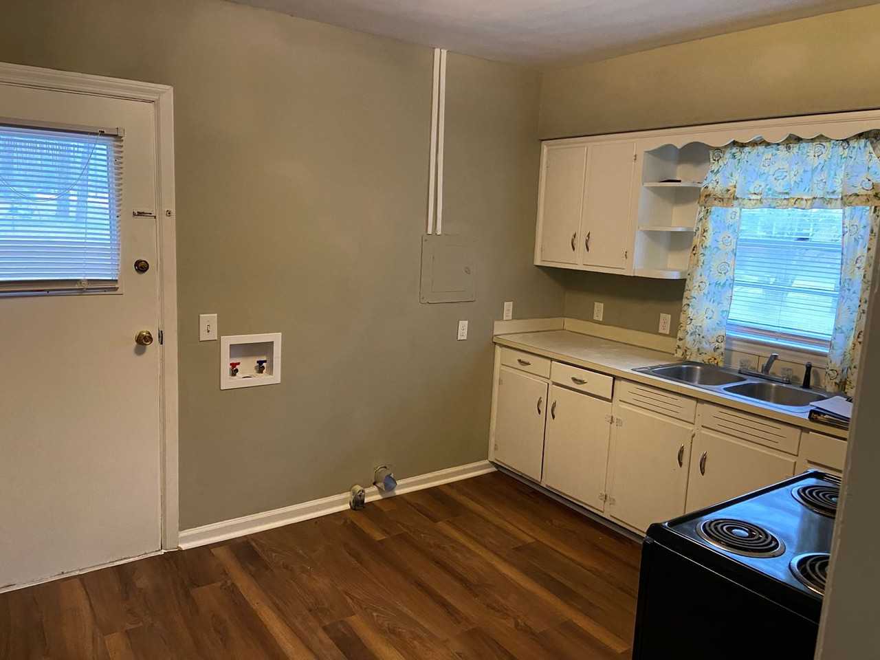 4265 Adams St - Photo 6 of 22