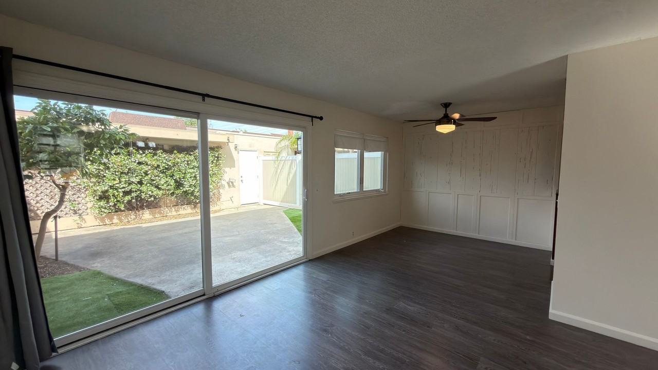 21312 Seasprite Cir - Photo 5 of 36