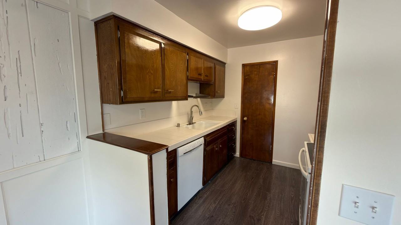 21312 Seasprite Cir - Photo 7 of 36