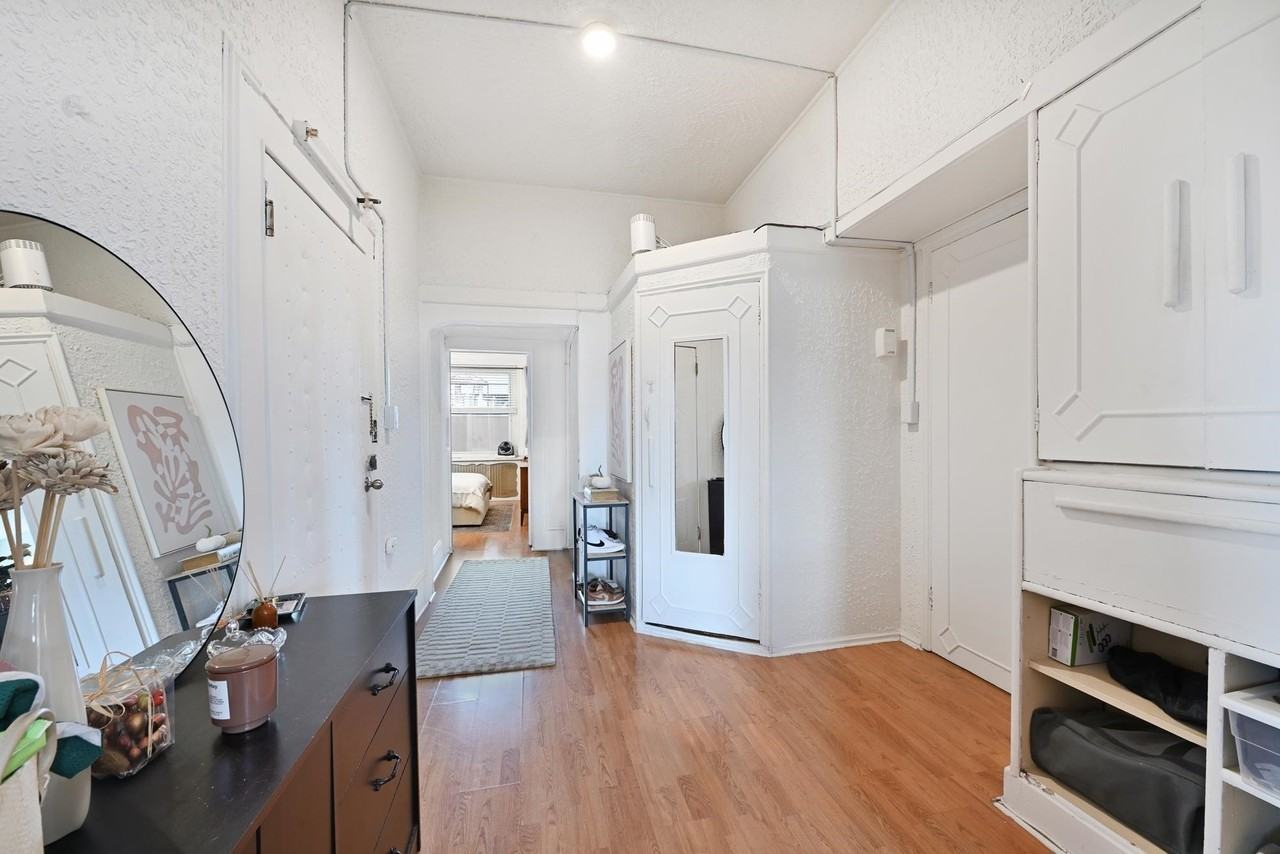 902 Park Ave #4 - Photo 7 of 13