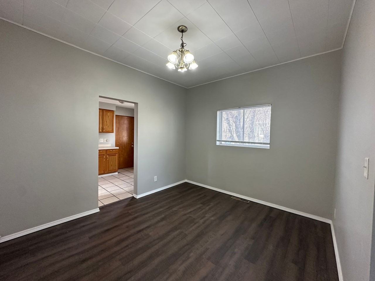 706 10th St N - Photo 6 of 17