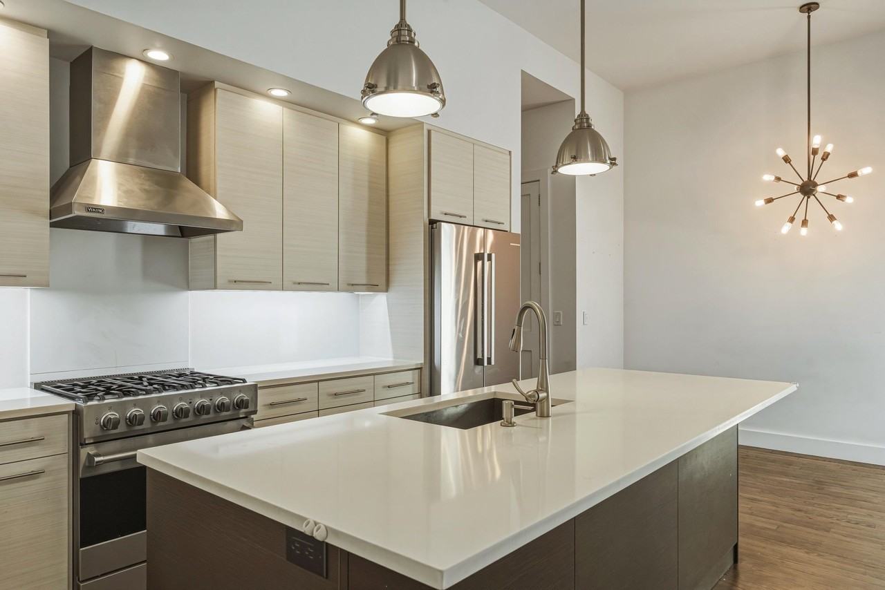 304 Pavonia Ave #102A - Photo 2 of 25