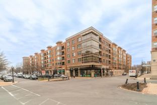 22 Ave At Port Imperial #222 - Photo 1 of 1