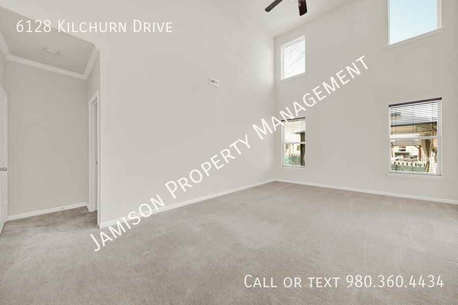 6128 Kilchurn Dr - Photo 5 of 23