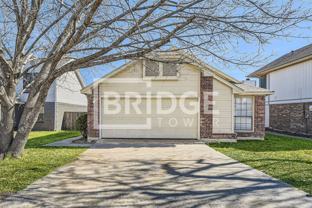 905 Boxwood Dr - Photo 1 of 1