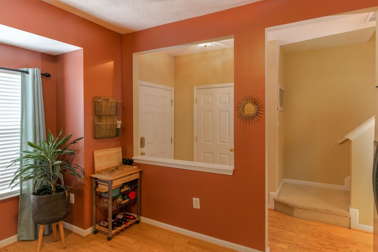 2414 Gaheris Ct - Photo 6 of 25