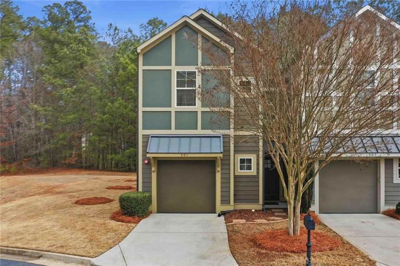 501 Ridge View Xing - Photo 2 of 33