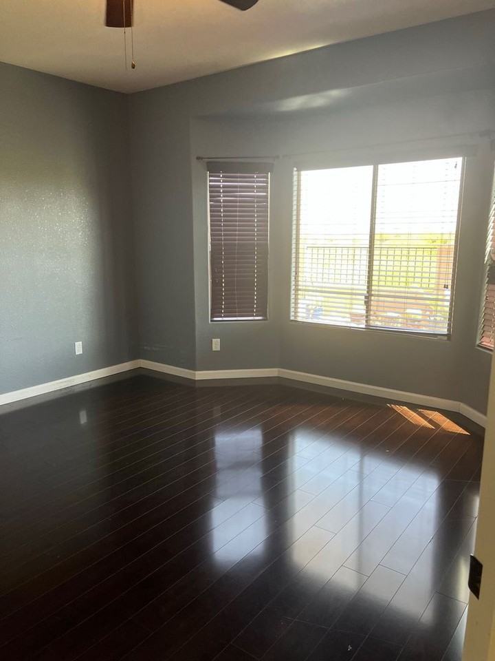 1307 Paso Robles Ave - Photo 7 of 19