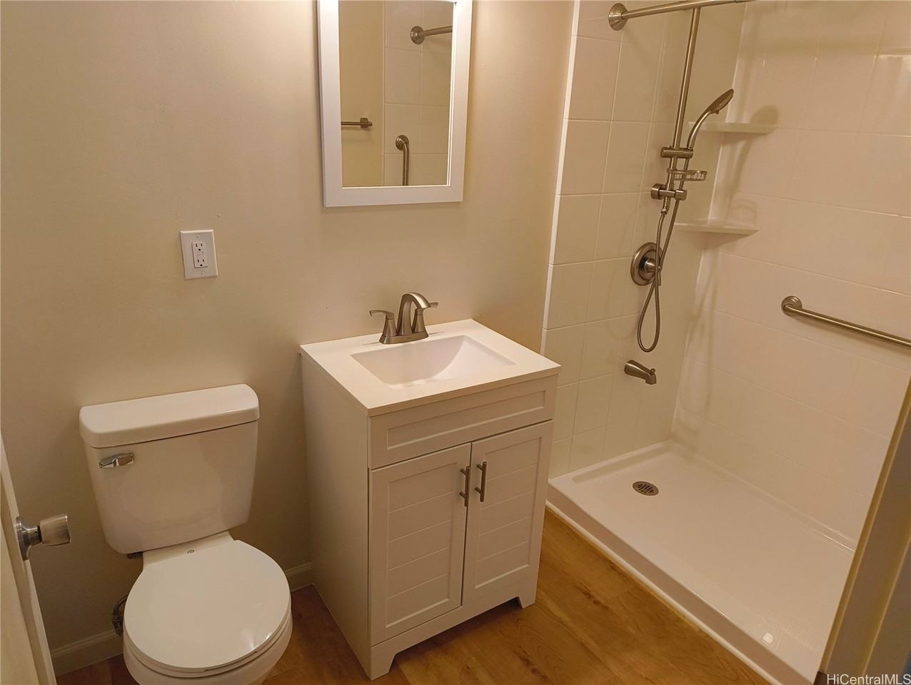 1510 Liholiho St #3 - Photo 7 of 8