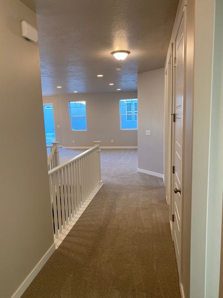 6620 N Salt Creek Peak - Photo 2 of 15