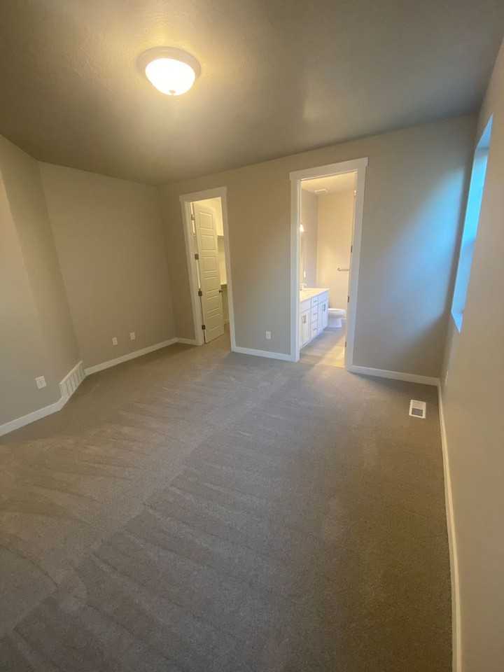 6620 N Salt Creek Peak - Photo 6 of 15