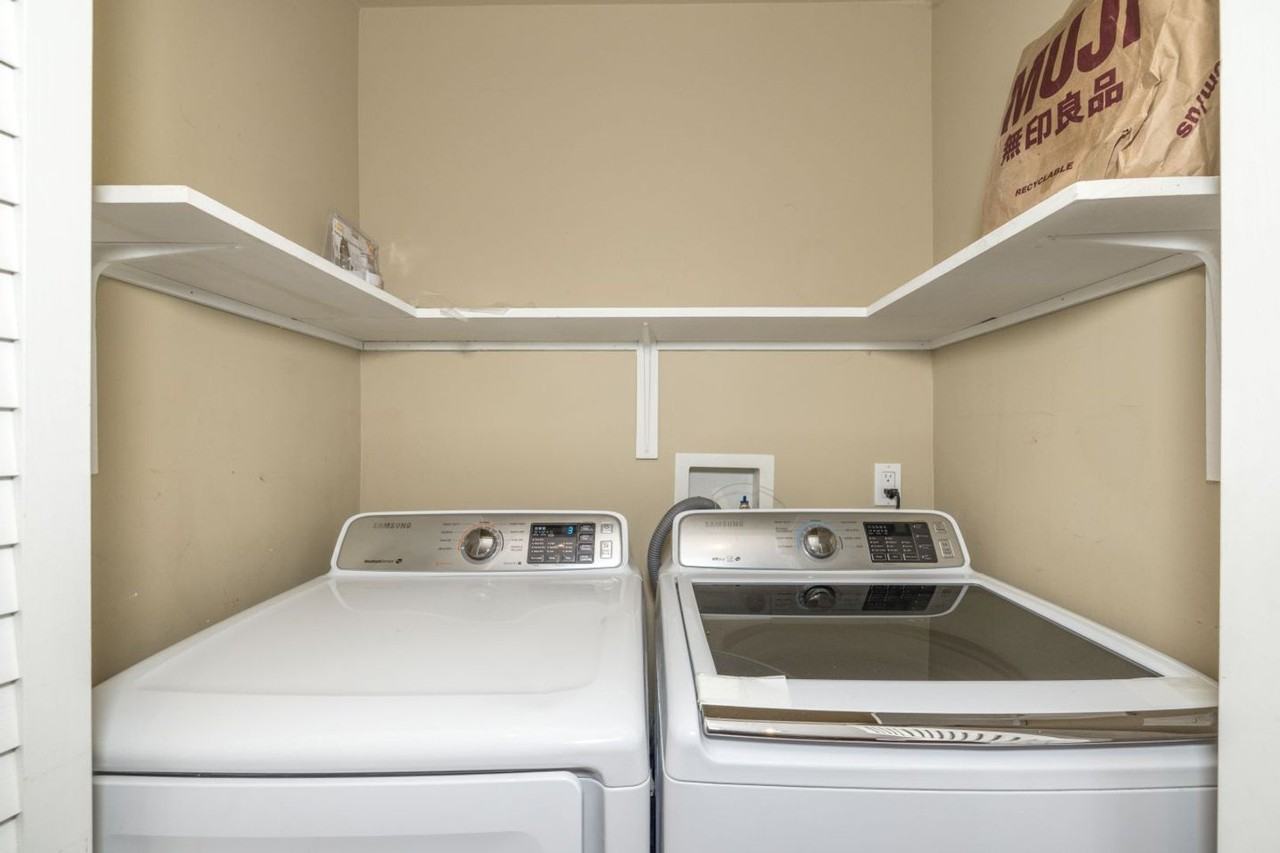 591 Saint Claire Dr - Photo 6 of 21