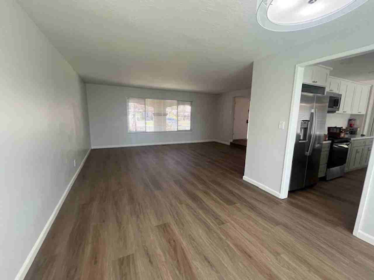 1627 Paseo Del Cajon - Photo 3 of 34
