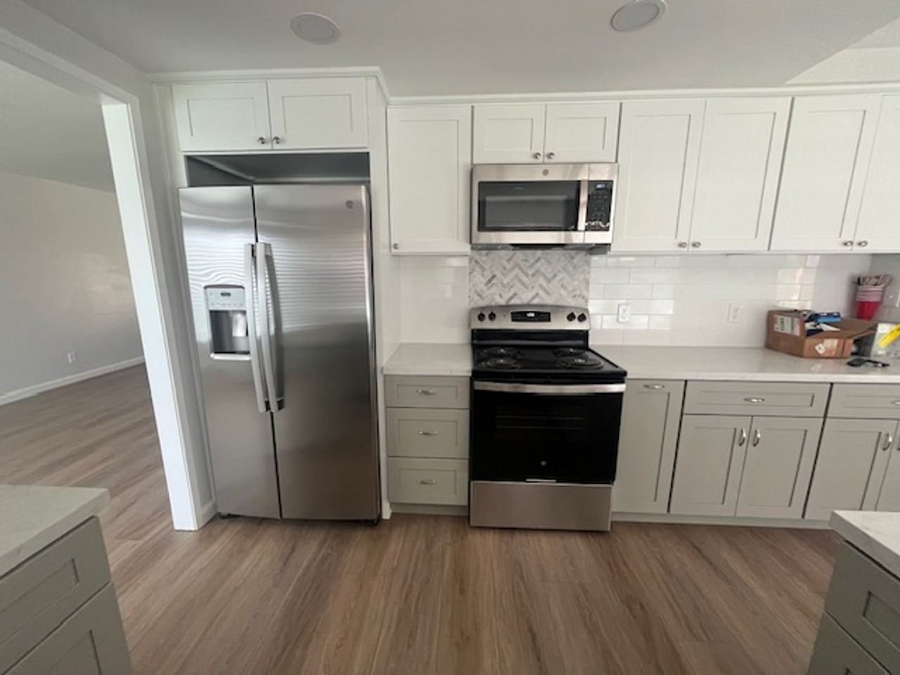 1627 Paseo Del Cajon - Photo 7 of 34