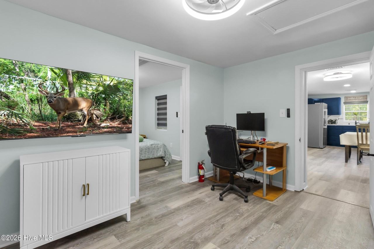 270 Territorial Rd - Photo 6 of 29