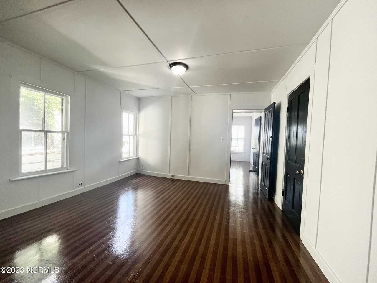 741 Riverside Ave #C - Photo 5 of 7