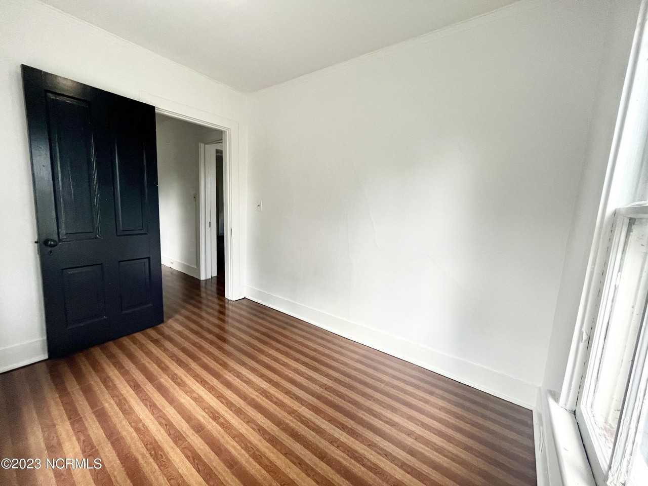 741 Riverside Ave #C - Photo 6 of 7