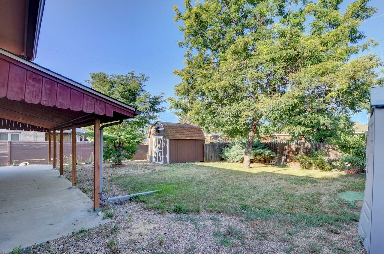 615 Poppy Way - Photo 5 of 36