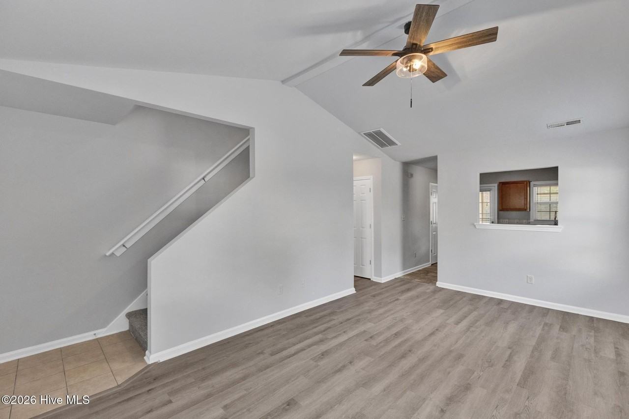 288 Caldwell Loop - Photo 2 of 20