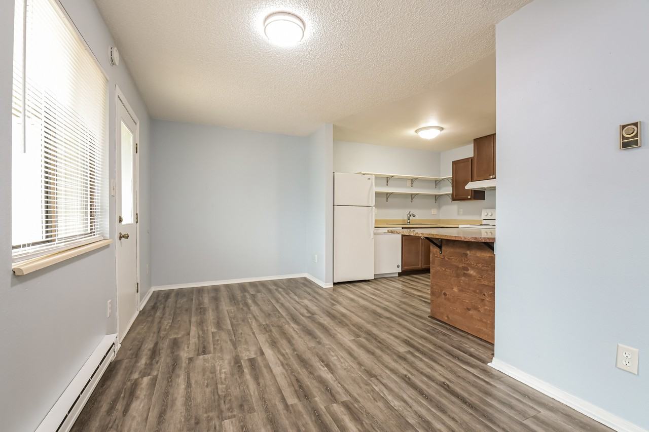 710 City Park Ave #1 - Photo 6 of 15