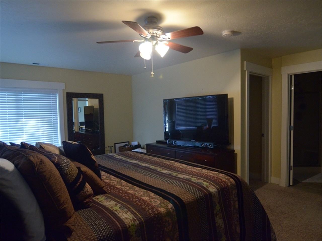 150 N 1080 E - Photo 5 of 39