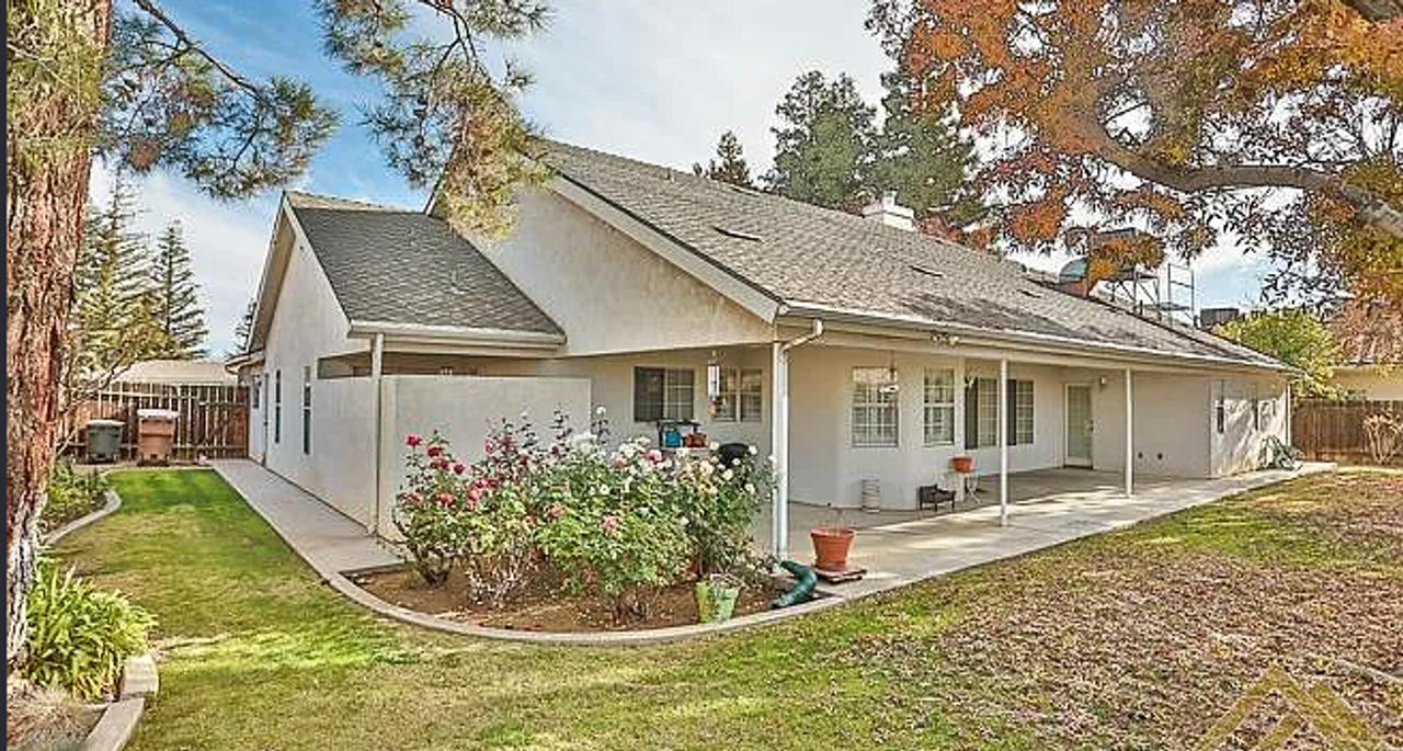 5021 Panorama Dr - Photo 3 of 3