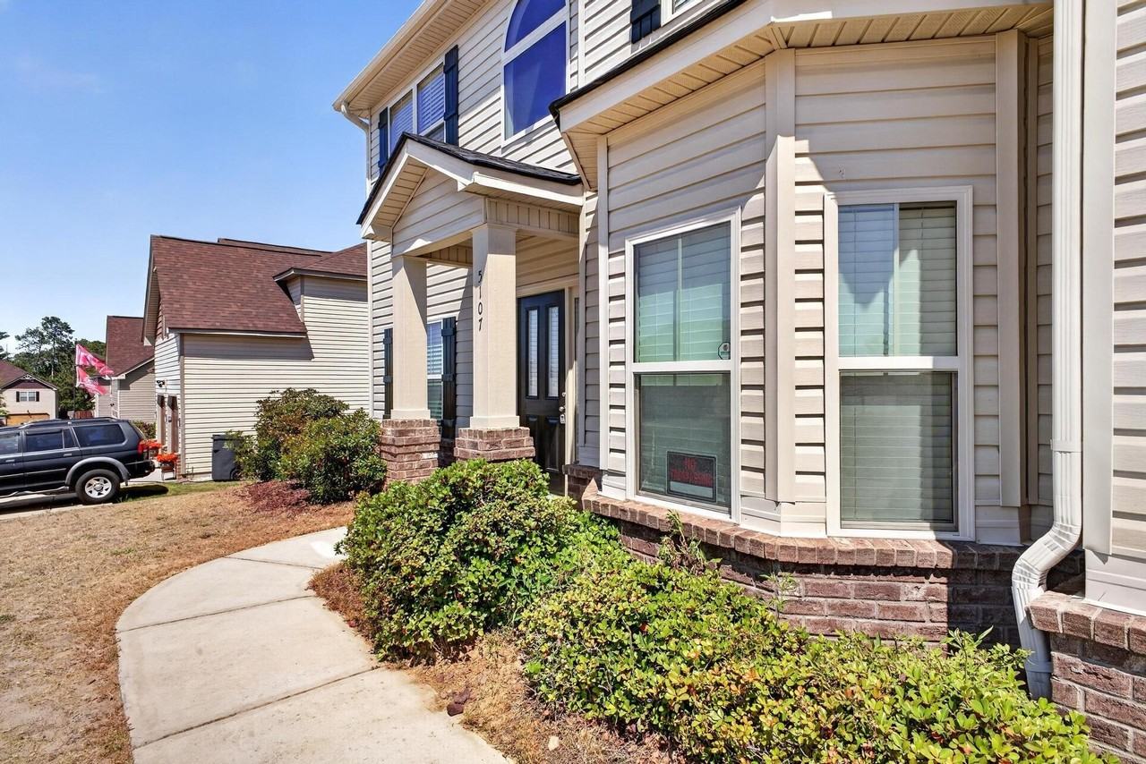 5107 Devon Ln - Photo 3 of 33