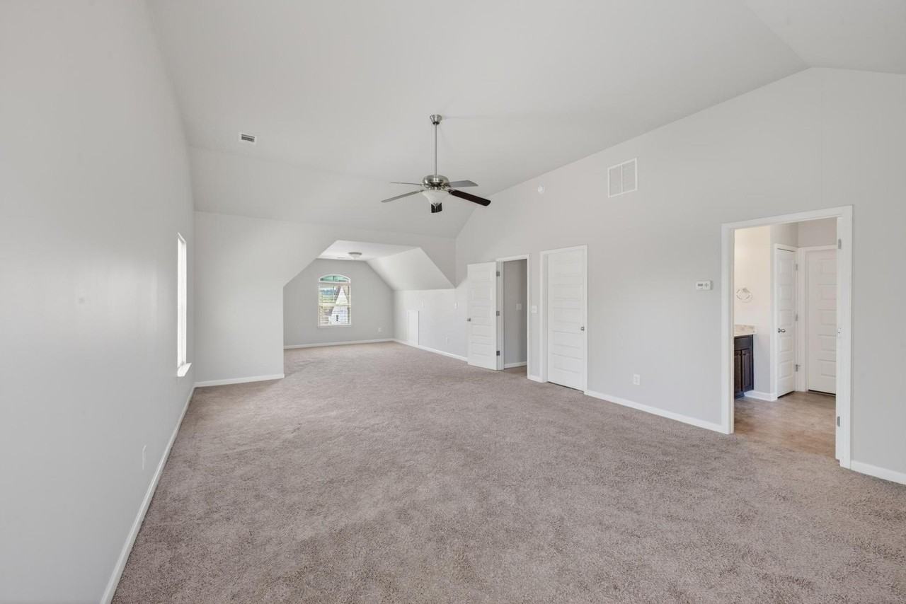 5107 Devon Ln - Photo 4 of 33