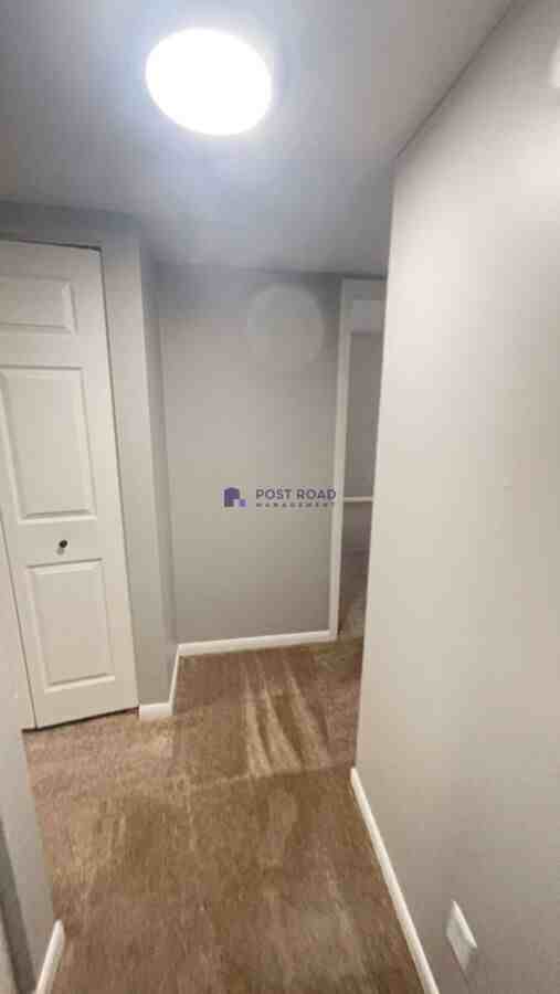 501 W 27th St S #201 - Photo 4 of 45