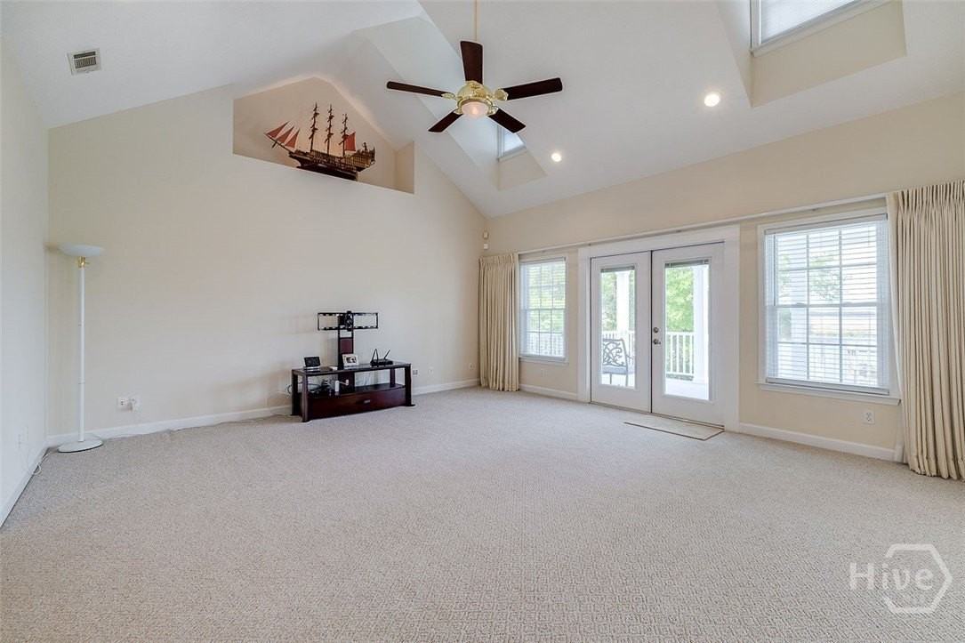 886 Waterford Landing Rd - Photo 7 of 50