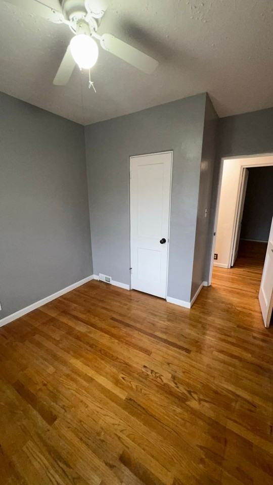 2534 La Veta Dr Ne - Photo 5 of 8