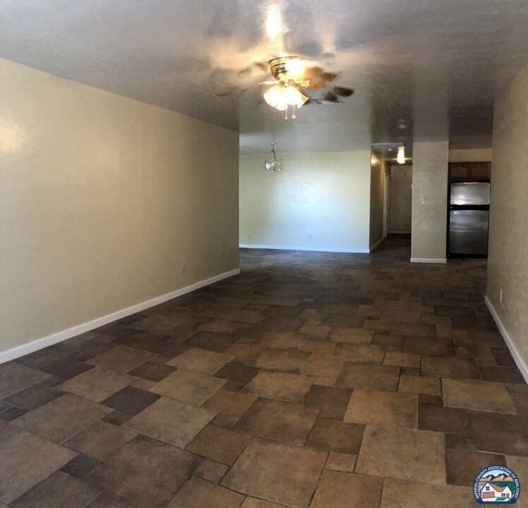 310 A St - Photo 3 of 11