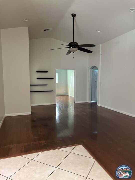 205 San Felipe Dr - Photo 4 of 22