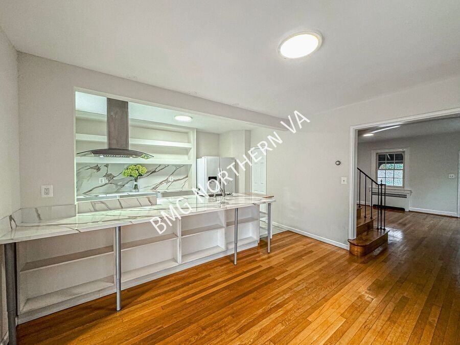 4412 Volta Pl Nw - Photo 6 of 42